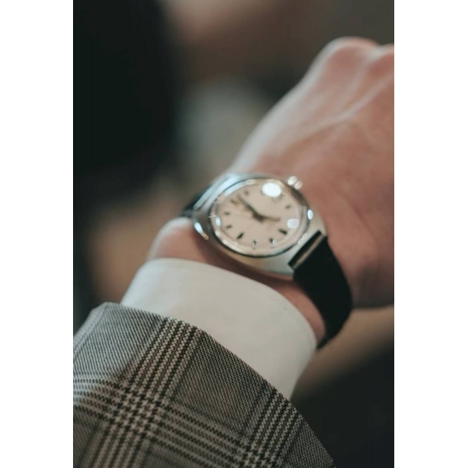 Oris Heritage Big Star Edition 50 M - ∅35 mm, Esfera gris, brazalete de piel negra