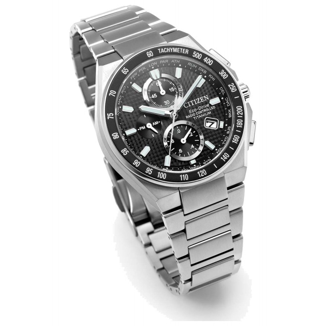 Citizen H804 Super Titanium ∅40,5 mm - 10 ATM, Esfera negra, brazalete de super titanium TIC