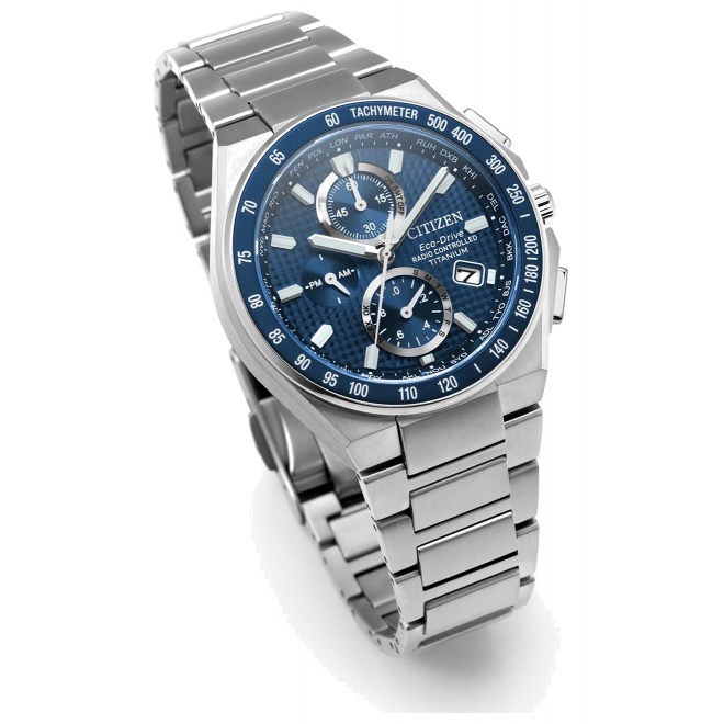 Citizen H804 Super Titanium ∅40,5 mm - 10 ATM, Esfera azul, brazalete de super titanium TIC