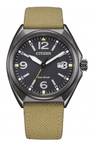Citizen Military ∅40 mm - 10 ATM, Esfera negra, correa de nylon beige estilo militar