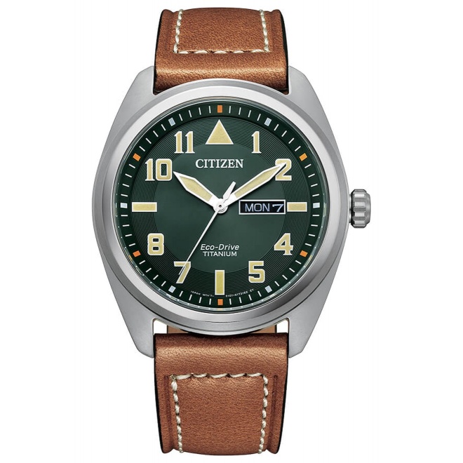 Citizen Hombre SuperTitanio 8560 - 10 ATM, correa de piel