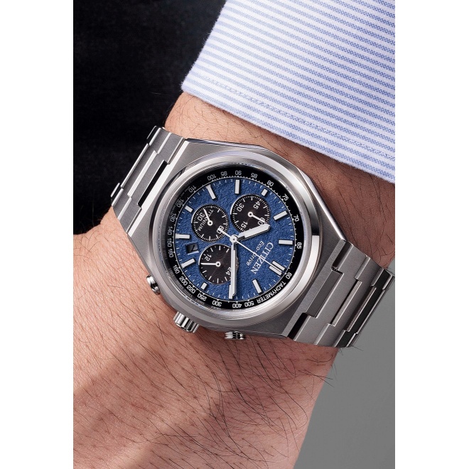 Citizen Chrono Super Titanium 4610 ∅42,5 mm - 10 ATM, Esfera azul, brazalete de super titanium