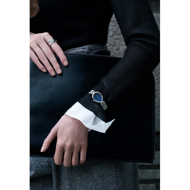 Citizen Lady ∅26,2 mm - 5 ATM, Esfera azul, brazalete de acero