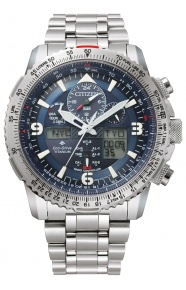 Citizen Skyhawk Super Titanio ∅45,4 mm - 20 ATM, Esfera azul, brazalete de super titanium