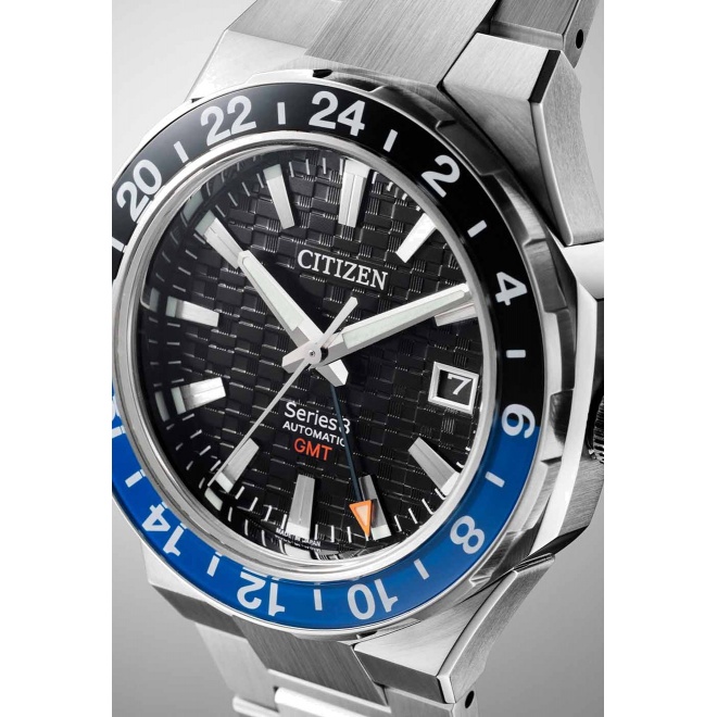 Citizen Series8 ∅41 mm - 10 ATM, Esfera negra, brazalete de acero integrado