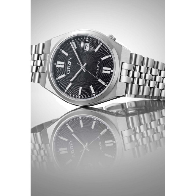 Citizen Tsuyosa 60 ( ∅37 mm - 5 ATM, Esfera negra, brazalete de acero sólido