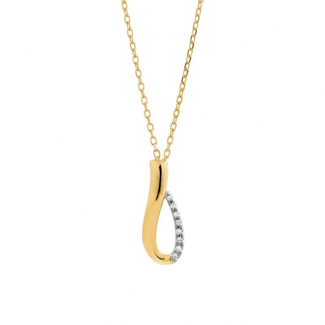 Colgante de oro amarillo de 18 Kt con diamantes de 0,02 ct