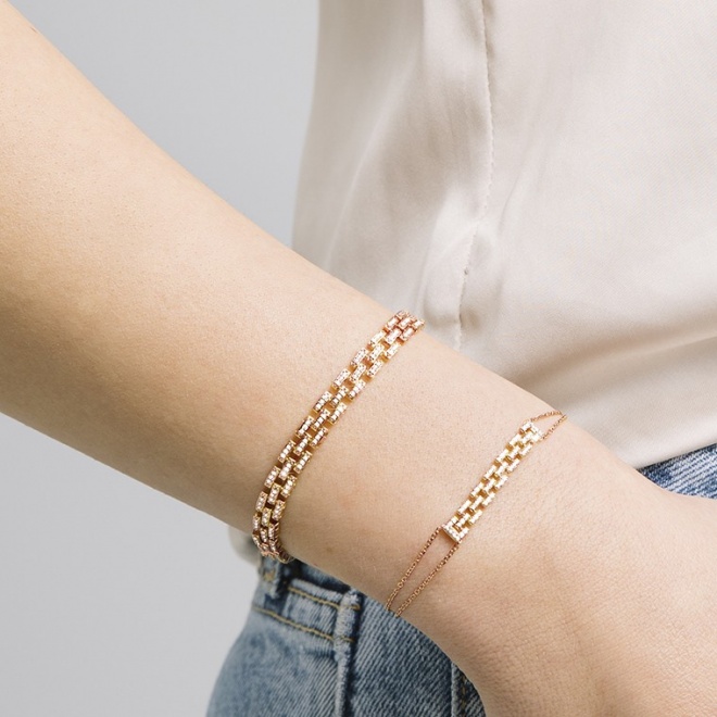 Pulsera con motivo y cadena de oro rosa de 18 Kt con diamantes de 0,20 ct