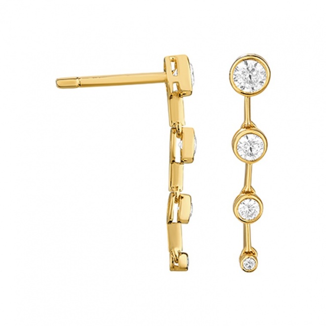 Pendientes Largos de oro amarillo de 18 Kt con diamantes de 0,45 ct