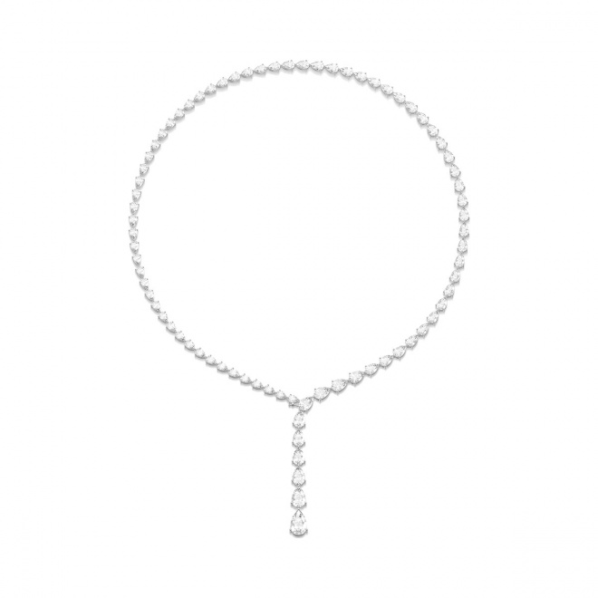 Collar de oro blanco de 18 Kt con diamantes talla pera de 21,35 ct