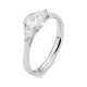 Anillo Tresillo de oro blanco de 18 Kt con diamantes talla oval de 0,80 ct