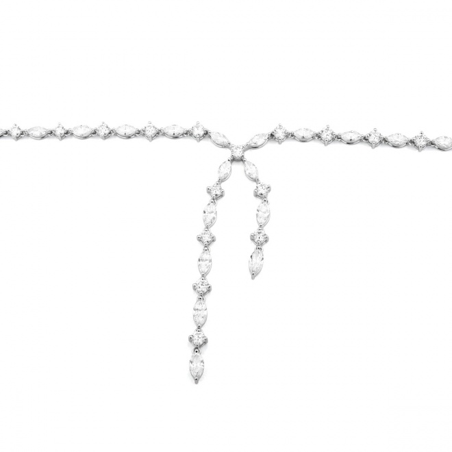 Collar de oro blanco de 18 Kt con diamantes talla marquesa de 12,85 ct