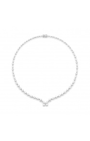 Collar de oro blanco de 18 Kt con diamantes talla marquesa de 13,72 ct