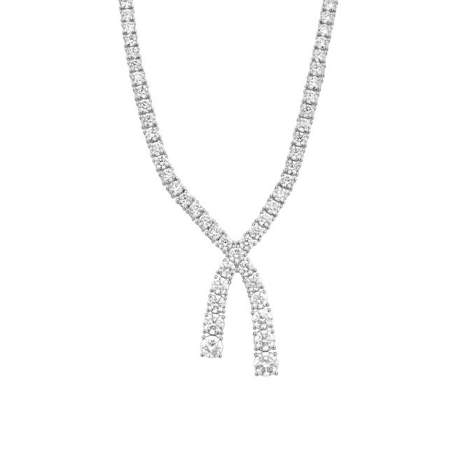 Collar de oro blanco de 18 Kt con diamantes de 21,50 ct