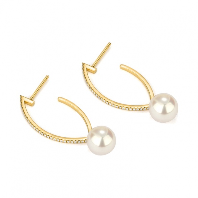 Pendientes Largos de oro amarillo de 18 Kt con diamantes de 0,19 ct