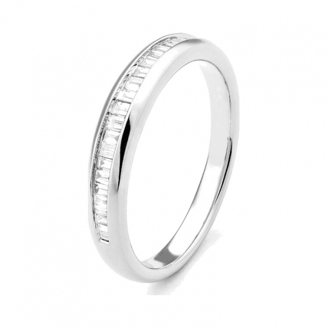Anillo Media alianza de oro blanco de 18 Kt con diamantes talla baguette de 0,25 a 0,99 ct