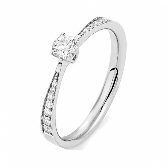 Anillo Solitario de oro blanco de 18 Kt con diamantes de 0,31 a 0,72 ct