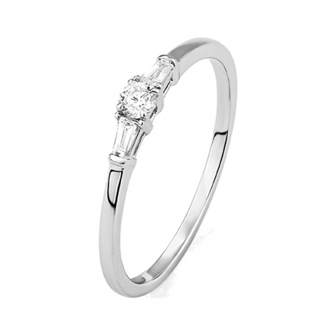 Anillo Tresillo de oro blanco de 18 Kt con diamantes de 0,19 a 0,74 ct