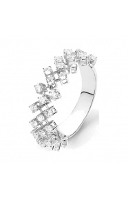 Anillo Rosetón de oro blanco de 18 Kt con diamantes de 0,78 ct