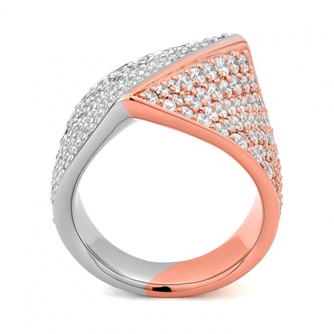 Anillo Pavé de oro de 18 Kt con diamantes de 3,31 ct