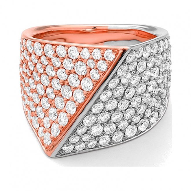Anillo Pavé de oro de 18 Kt con diamantes de 3,31 ct
