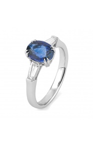 Anillo de oro blanco de 18 Kt con zafiro azul de 2,05 ct y diamantes de 0,45 ct