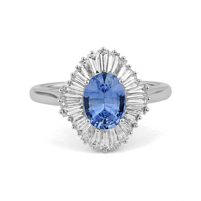 Anillo Bailarina de oro blanco de 18 Kt con zafiro azul de 1,75 ct y diamantes de 0,75 ct