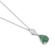 Colgante Largo de oro blanco de 18 Kt con esmeralda de 1,30 ct y diamantes de 0,33 ct