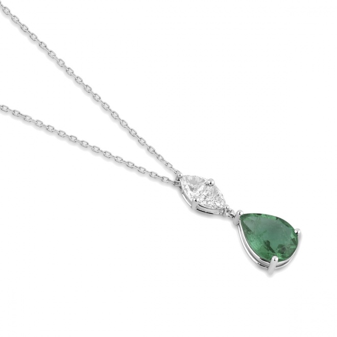 Colgante Largo de oro blanco de 18 Kt con esmeralda de 1,30 ct y diamantes de 0,33 ct
