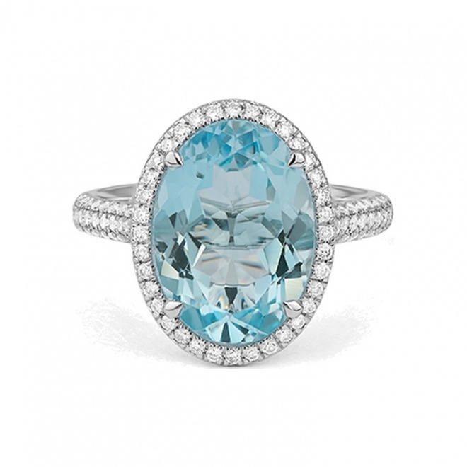 Anillo de oro blanco de 18 Kt con aguamarina de 4,55 ct y diamantes de 0,69 ct