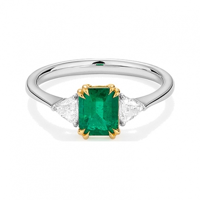 Anillo de oro de 18 Kt con esmeralda de 0,86 ct y diamantes de 0,29 ct