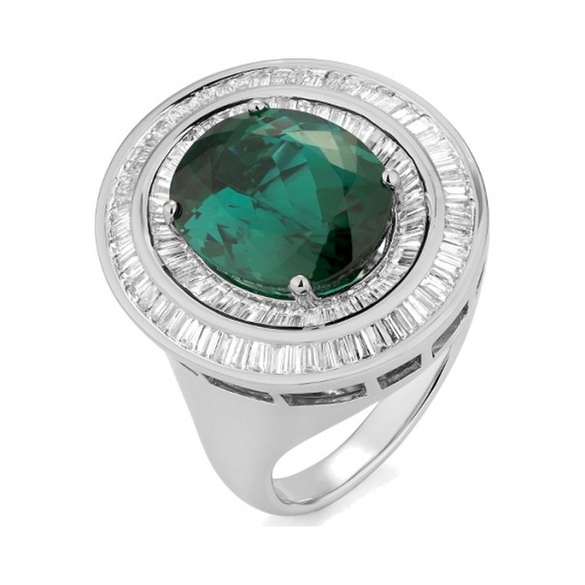 Anillo de oro blanco de 18 Kt con turmalina