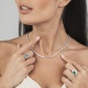 Anillo Bailarina de oro blanco de 18 Kt con esmeralda de 1,80 ct y diamantes de 1,29 ct