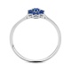 Anillo Rosetón de oro blanco de 18 Kt con piedra de color