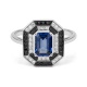 Anillo de oro blanco de 18 Kt con zafiro azul de 1,05 ct y diamantes de 0,33 ct