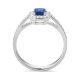 Anillo de oro blanco de 18 Kt con piedra de color y diamantes de 0,26 a 0,34 ct