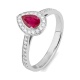 Anillo de oro blanco de 18 Kt con piedra de color y diamantes