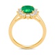 Anillo de oro amarillo de 18 Kt con esmeralda y diamantes