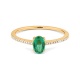 Anillo de oro amarillo de 18 Kt con esmeralda y diamantes de 0,07 ct